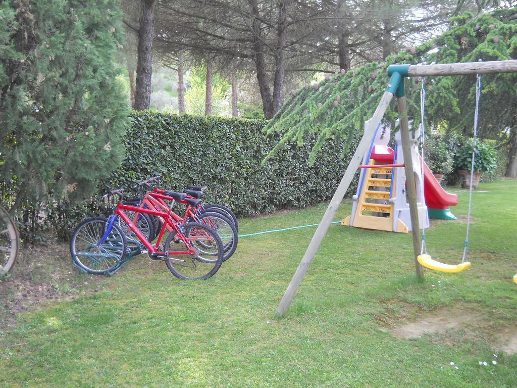 Вилла Frateria Di San Benedetto Монтепульчано Экстерьер фото